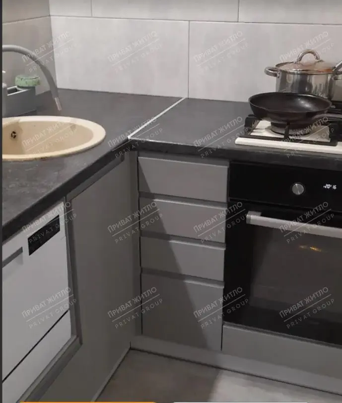 Частина будинку в районі Конкорду! | Приват житло