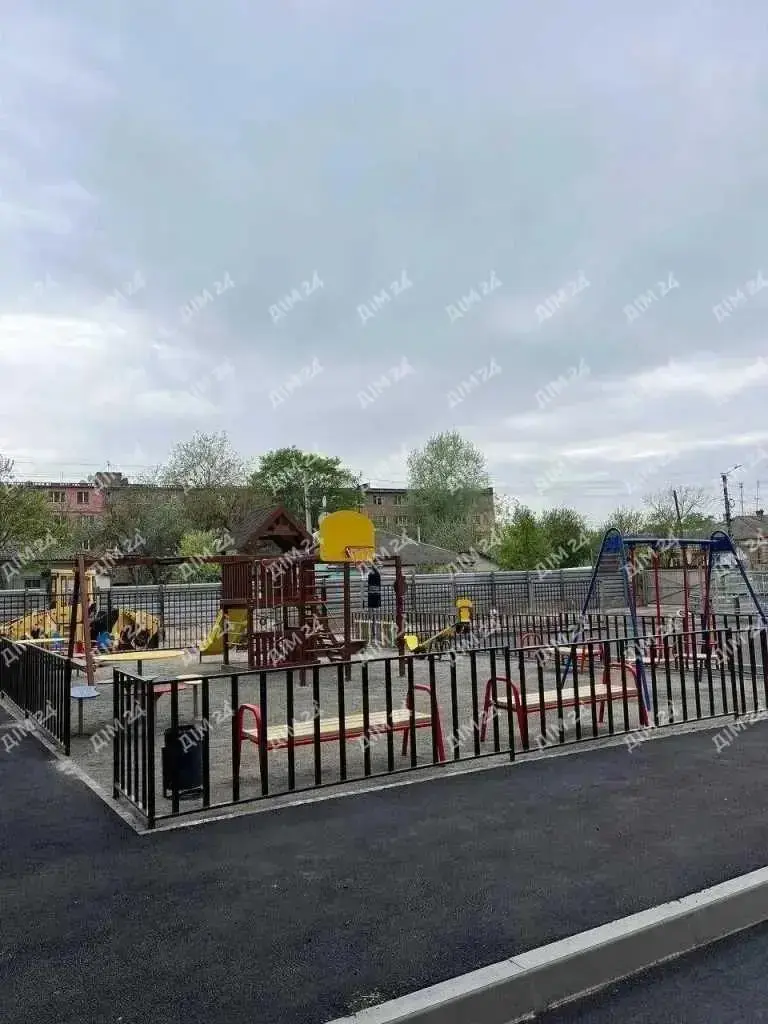 Велика 3-кімнатна з АО. Центр | Приват житло