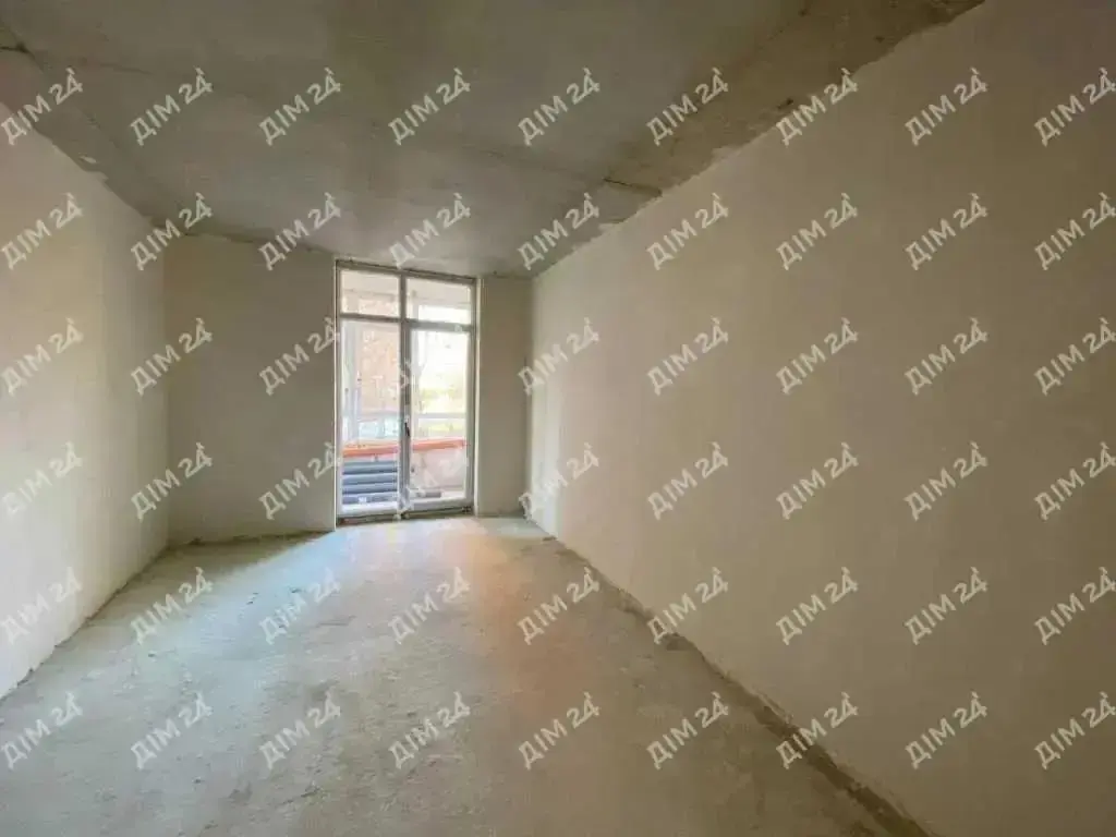 Велика 3-кімнатна з АО. Центр | Приват житло