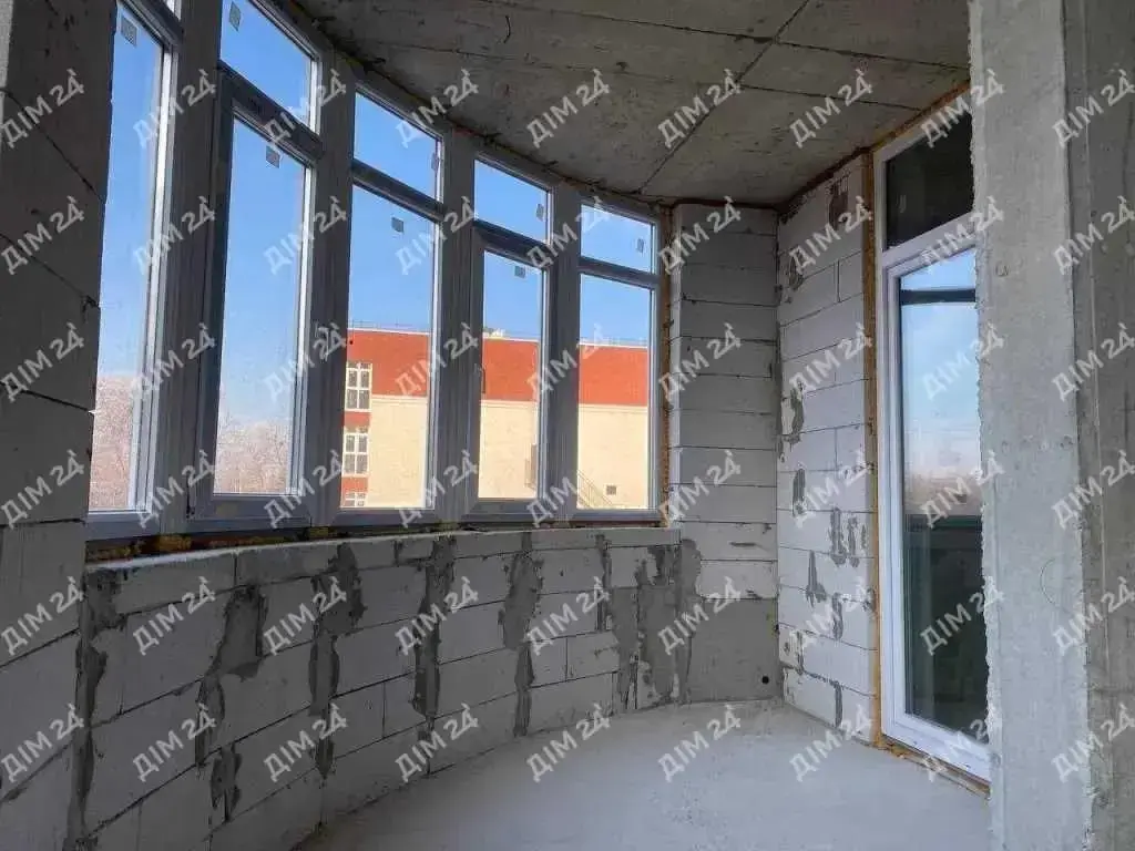 Велика 3-кімнатна з АО. Центр | Приват житло