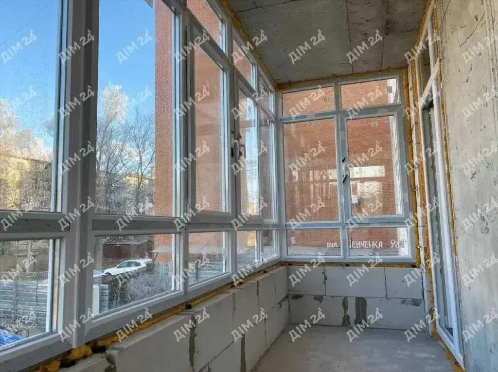 Велика 3-кімнатна з АО. Центр | Приват житло