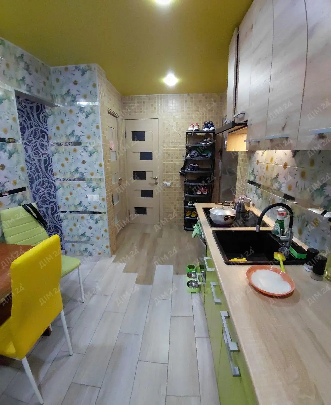 Двокімнатна квартира мікрорайон Алмазний. | Приват житло