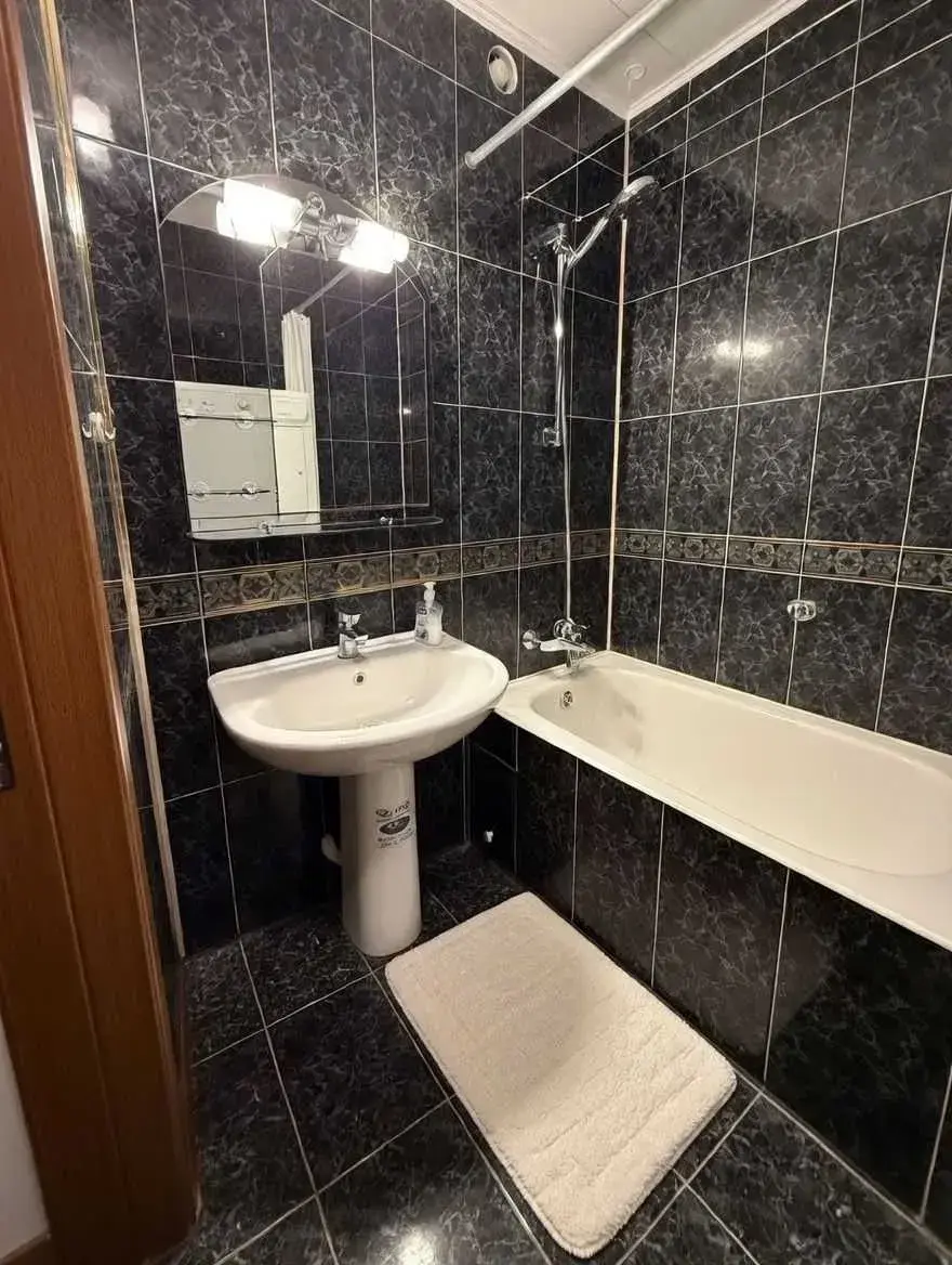 3-кімнатна квартира з ремонтом в районі Перенатального центру | Приват житло