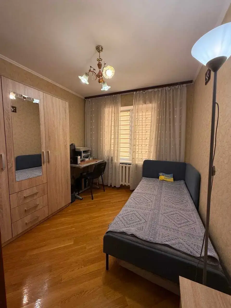 3-кімнатна квартира з ремонтом в районі Перенатального центру | Приват житло