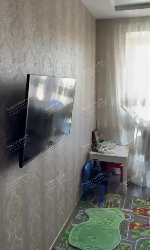 Двокімнатна квартира на Подолі, автономне опалення | Приват житло