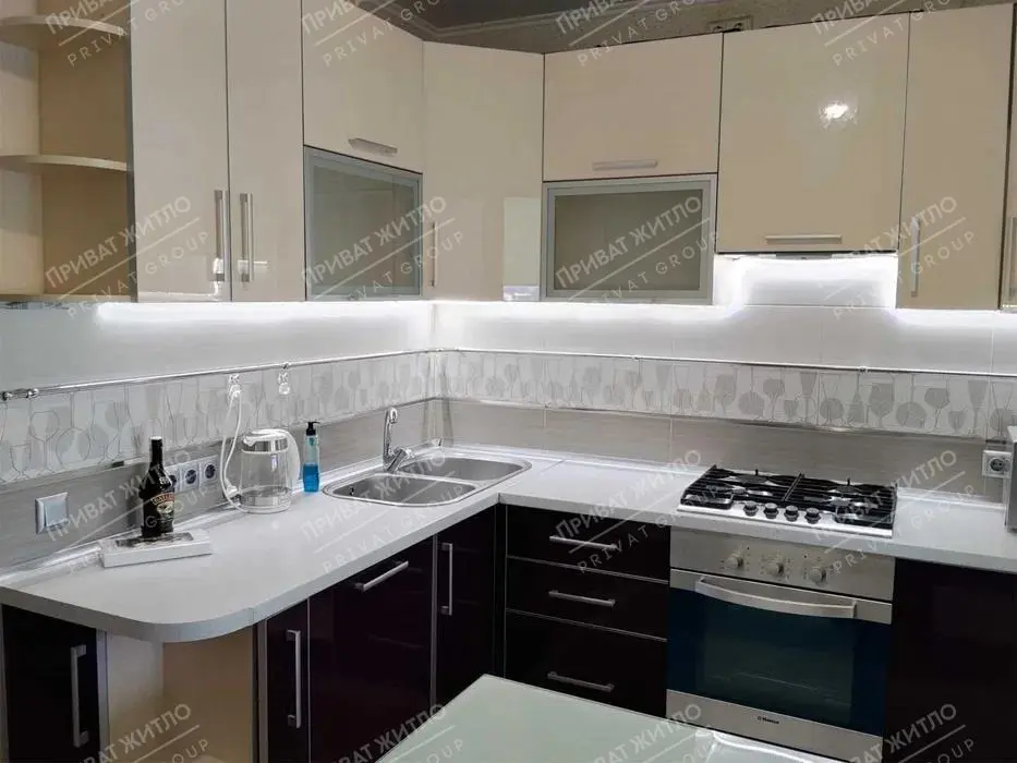 Сучасна 1 кімнатна квартира в Розсошенцях | Приват житло