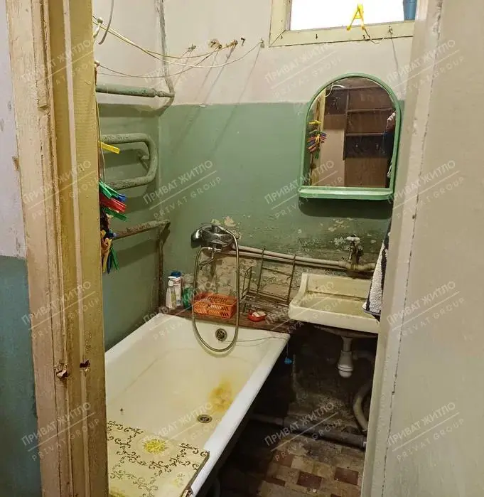 Однокімнатна  квартира біля Парку Перемога | Приват житло