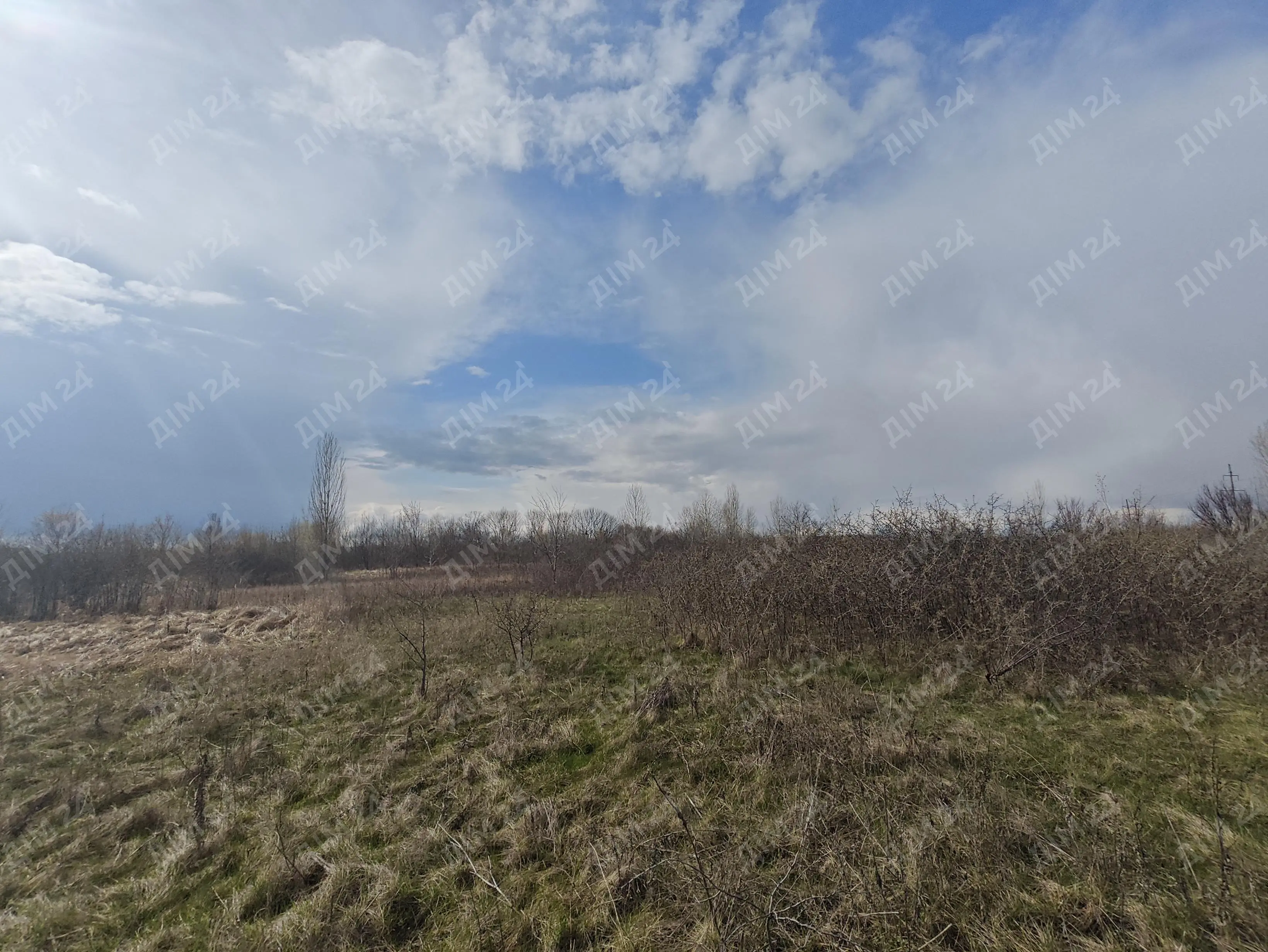 Комерційна земельна ділянка 4,19 га біля METRO | Приват житло