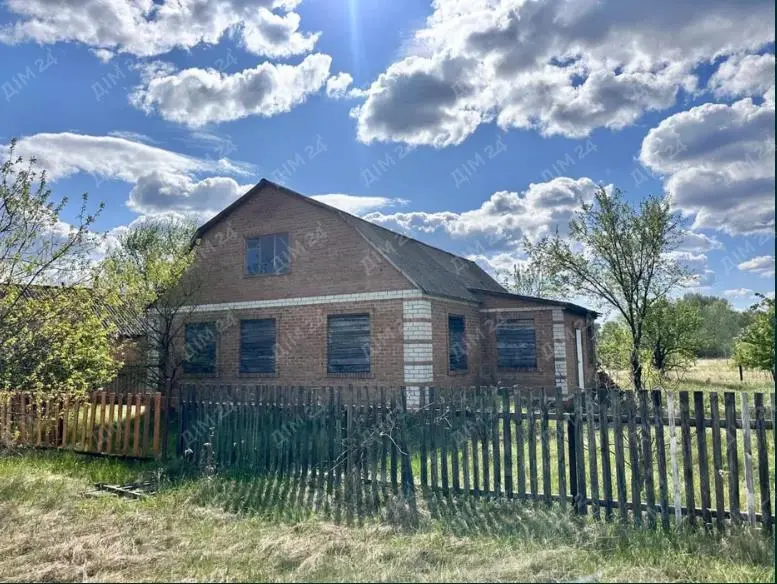 Земельна ділянка з житловим будинком | Приват житло