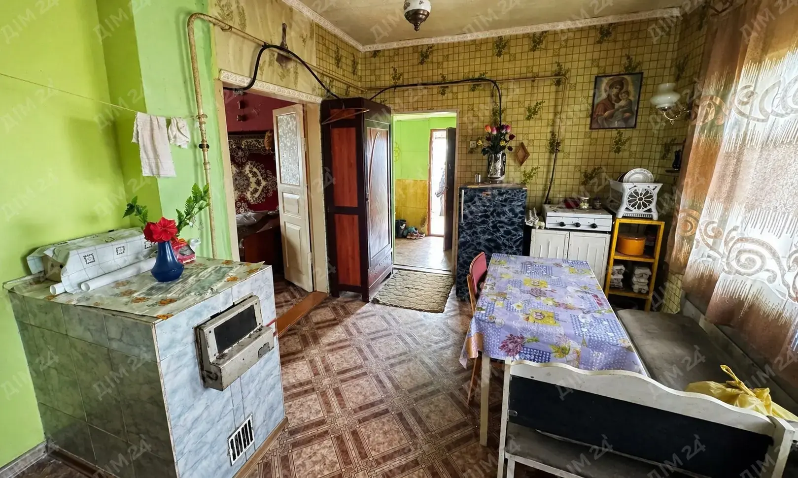  По супер вартості окремий будинок зі зручностями в селі Василівка | Приват житло