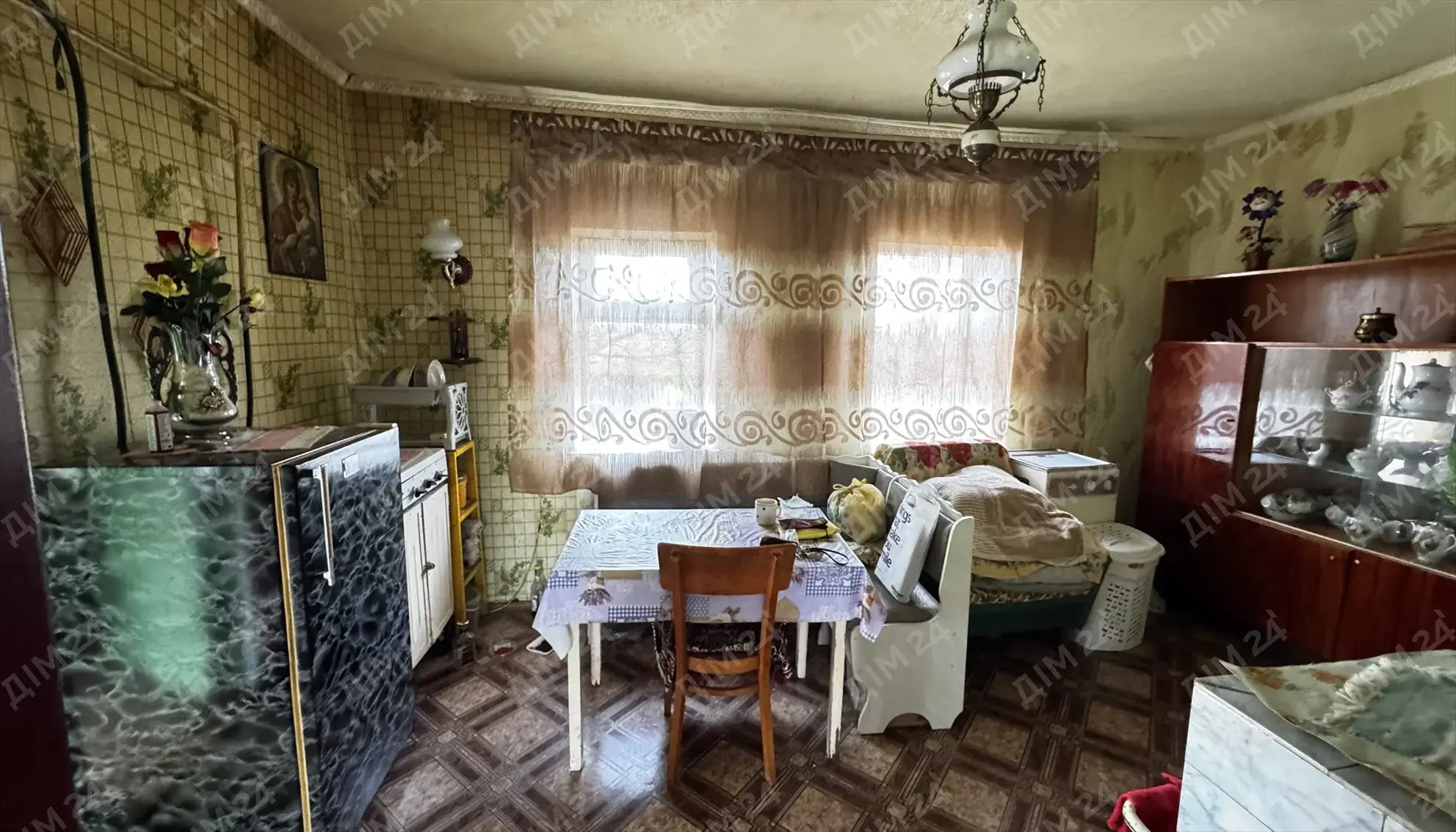  По супер вартості окремий будинок зі зручностями в селі Василівка | Приват житло