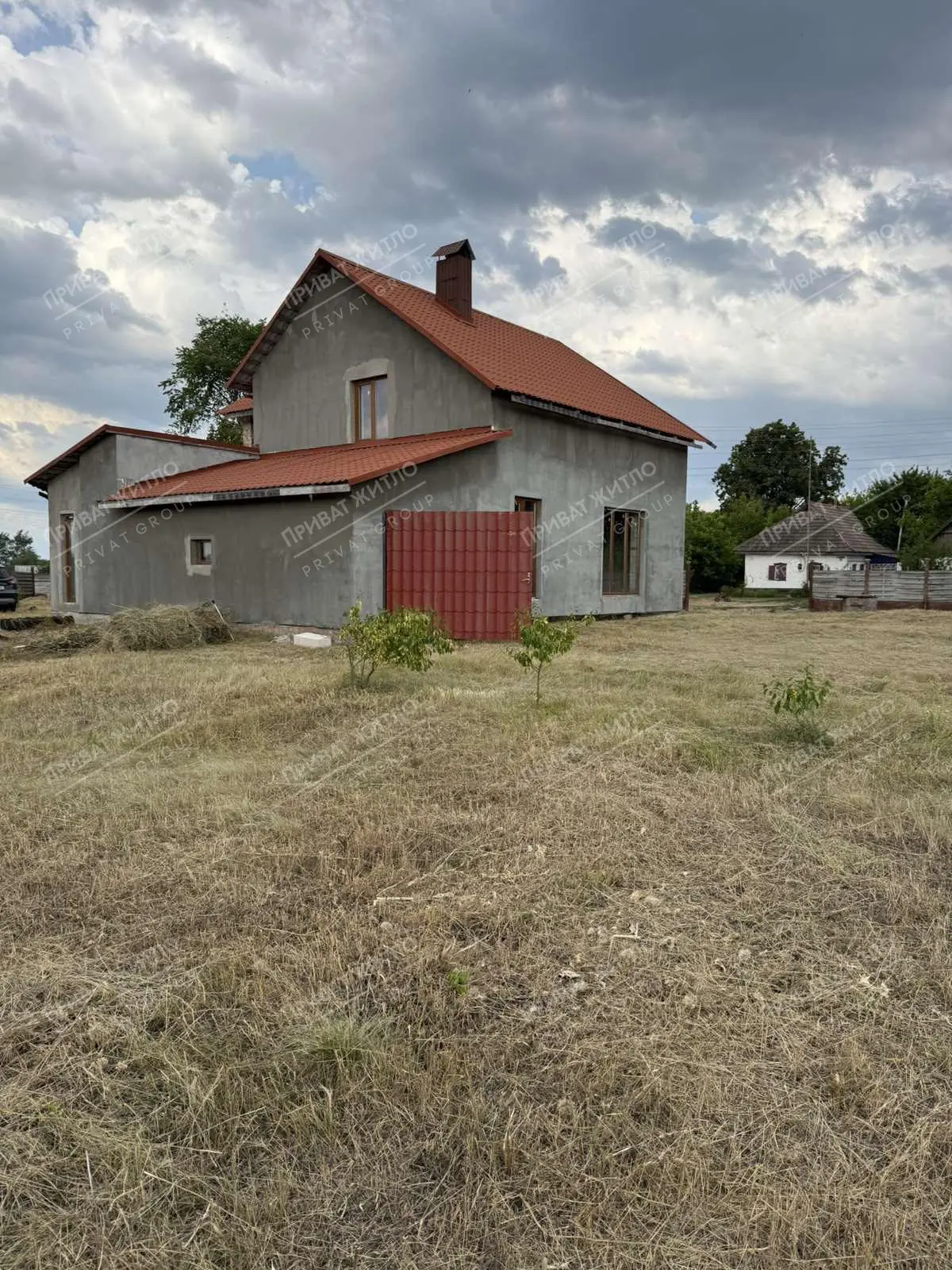 Будинок біля лісу | 2 об’єкти на ділянці 25 соток в Новосанжарському районі
 | Приват житло