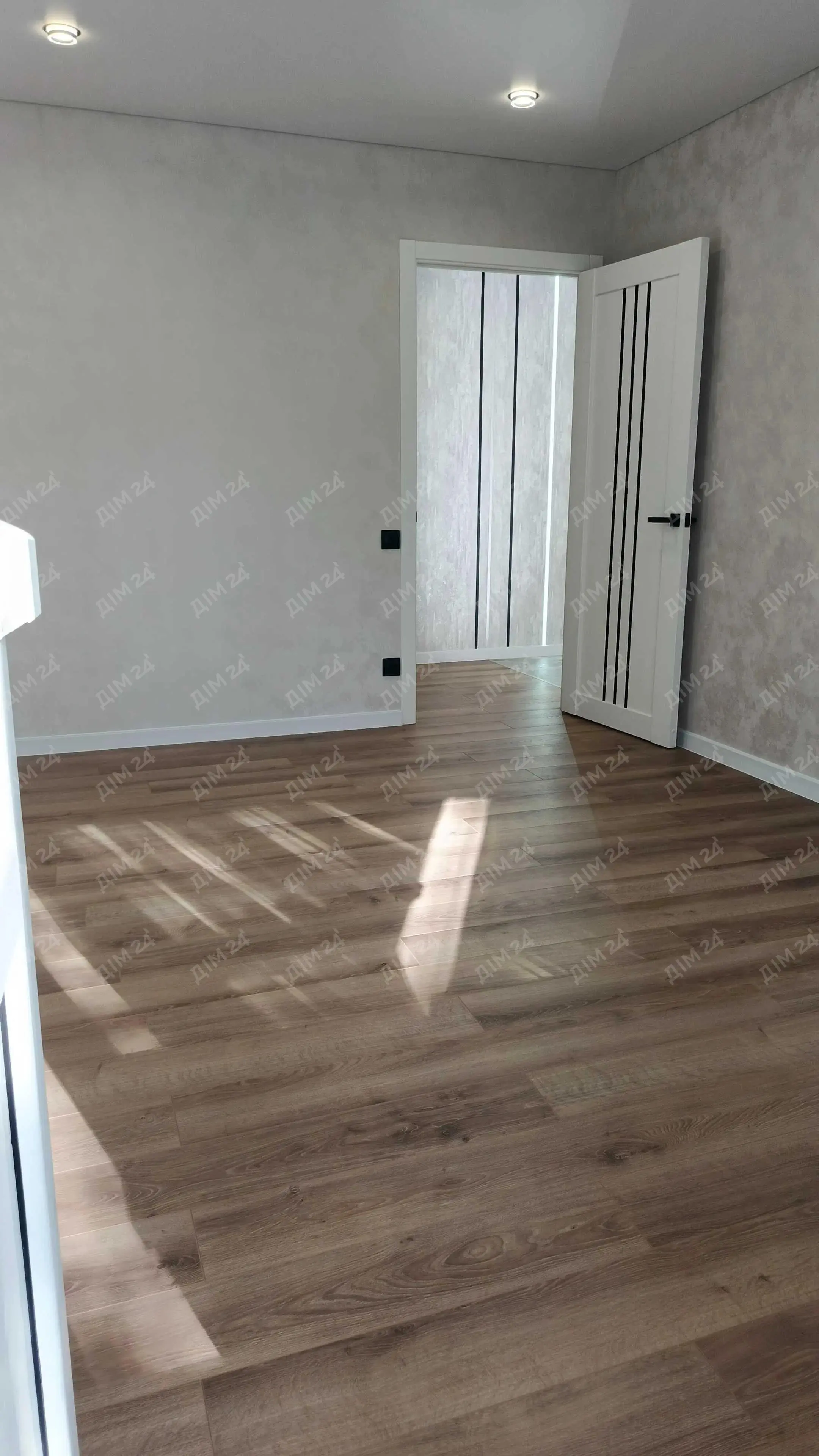 2 кімнатна квартира на Алмазному, 47 кв.м | Приват житло