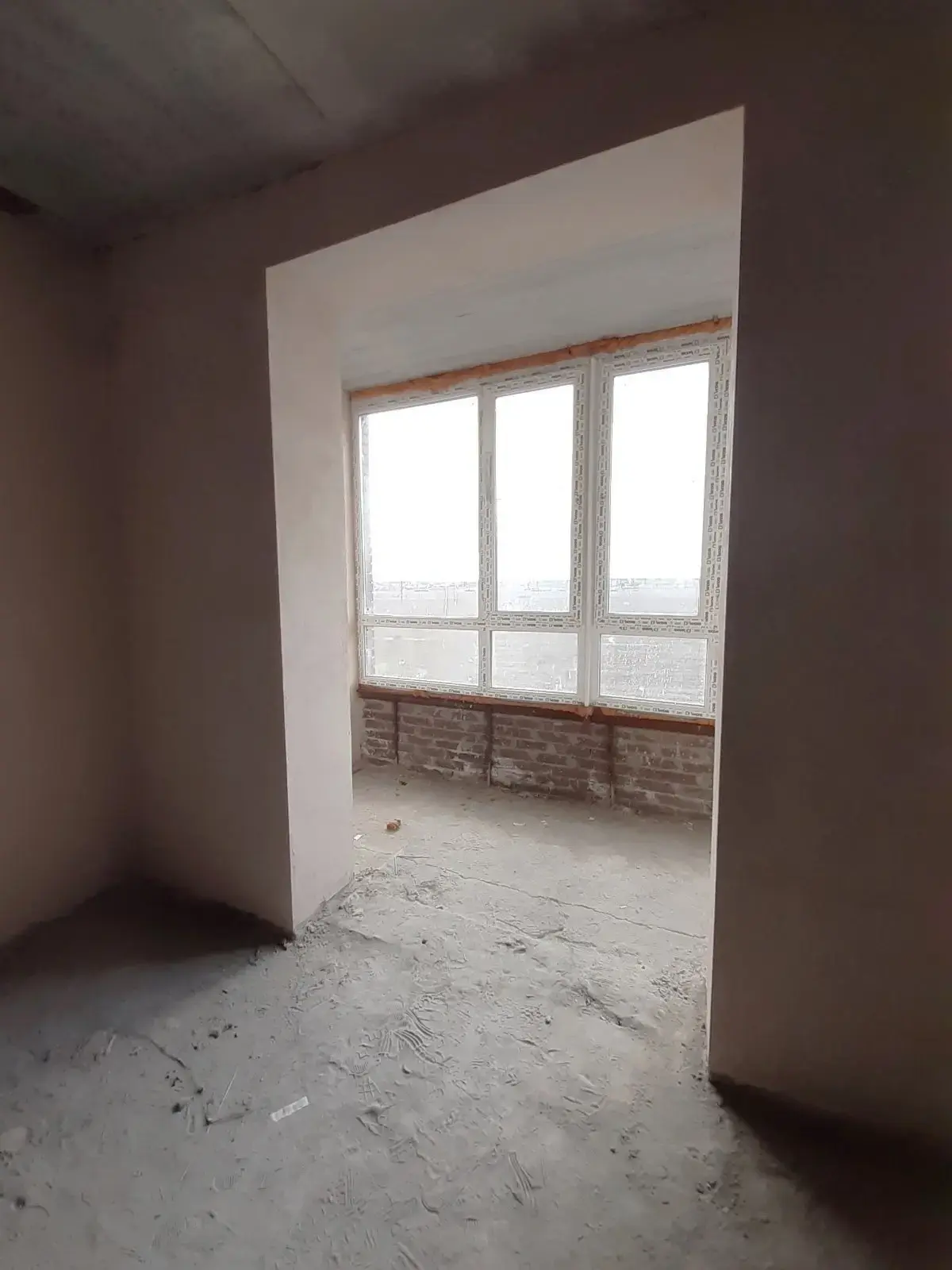 Продаж 1-кімнатної квартири 54 м² в цегляній новобудові + комора
 | Приват житло