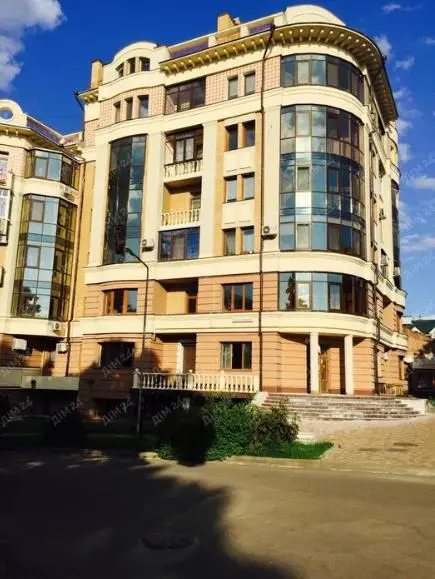 Дворівнева квартира у будинку клубного типу | Приват житло