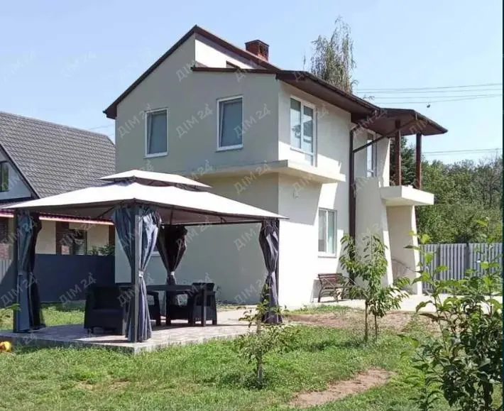 Сучасний заміський будинок у місті | Приват житло