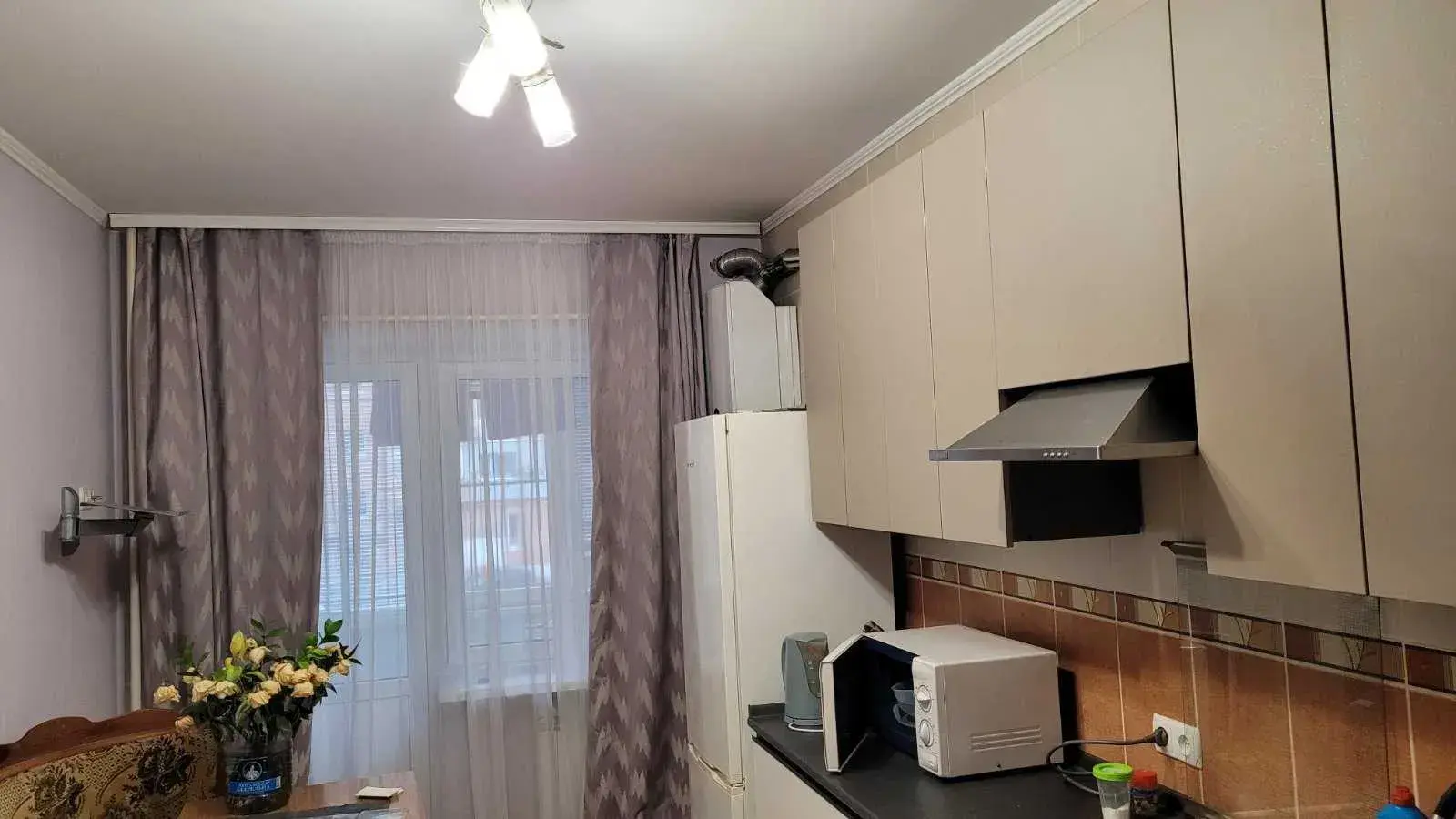 Центр! 3к квартира 88 м², автономне опалення, 2 поверх | Приват житло