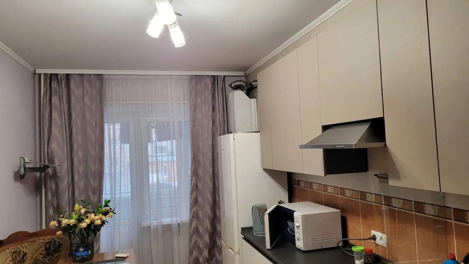 Центр! 3к квартира 88 м², автономне опалення, 2 поверх | Приват житло