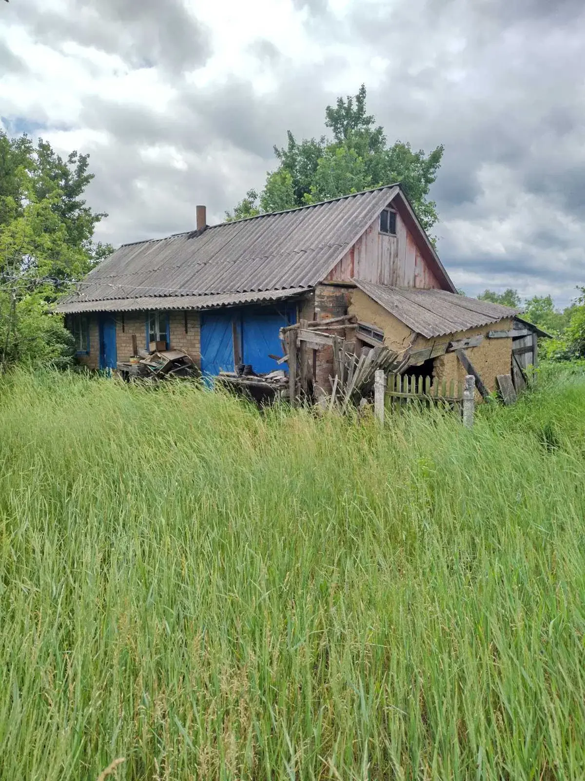 Продаж будинку з усіма зручностями та великою ділянкою у с. Дубина (Полт.обл) | Приват житло