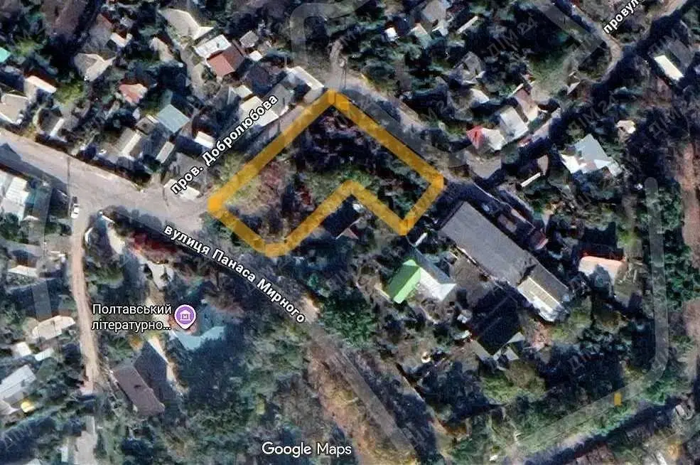 Дві земельні ділянки під будівництво у Полтаві | Приват житло