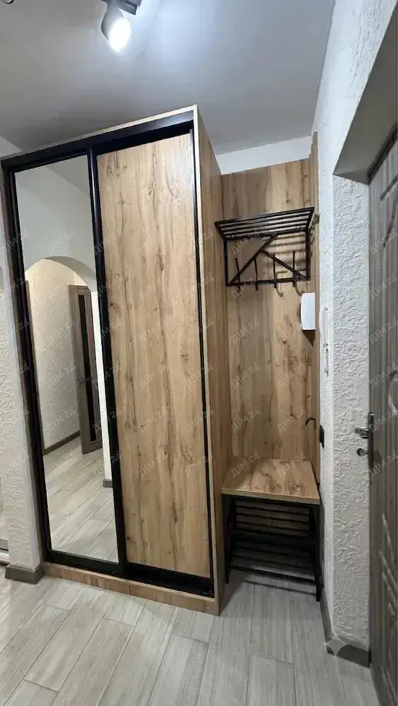 Продаж 1-кімнатної квартири з ремонтом та індивідуальним опаленням у Розсошенцях. Комфортний 2-й поверх! | Приват житло