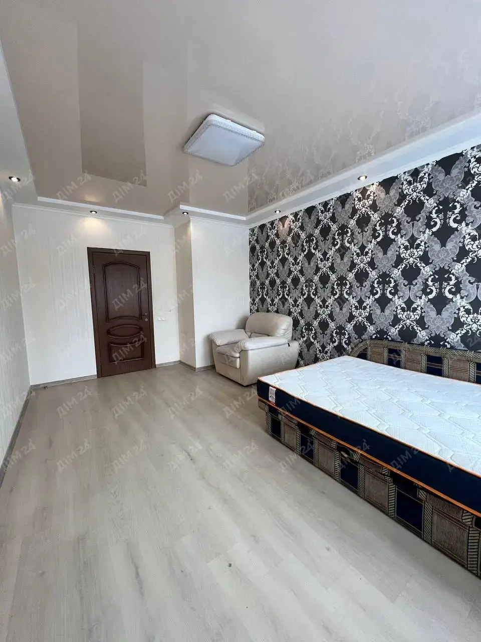 2 кімнатна з автономним опаленням в центрі міста. | Приват житло