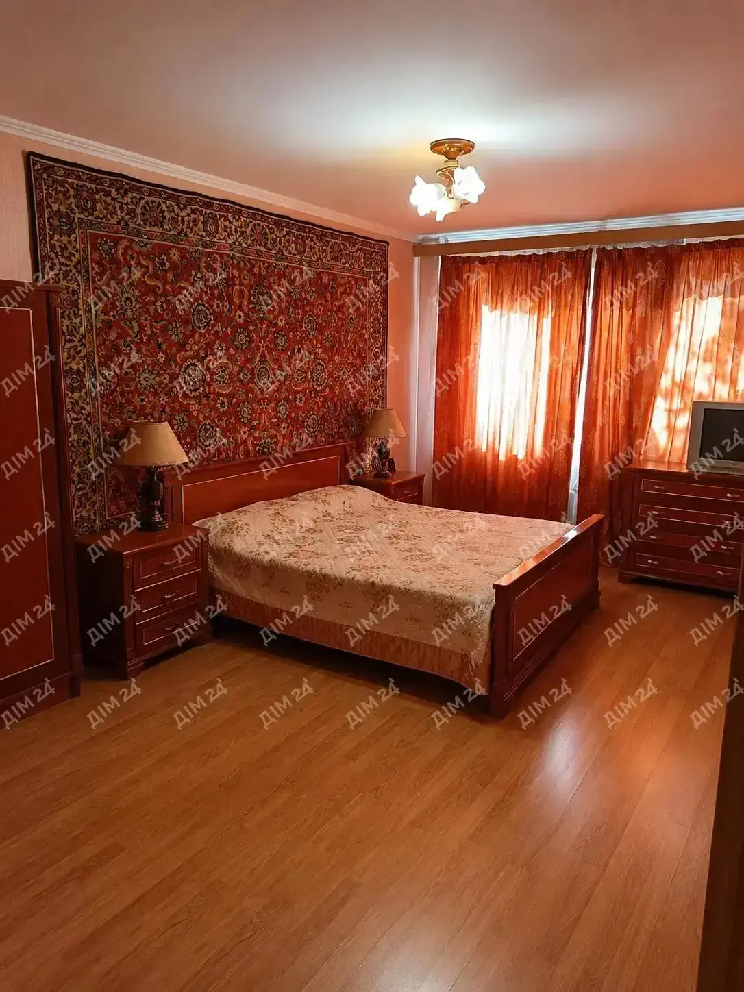 3-кімнатна квартира на Половках з роздільними кімнатами | Приват житло