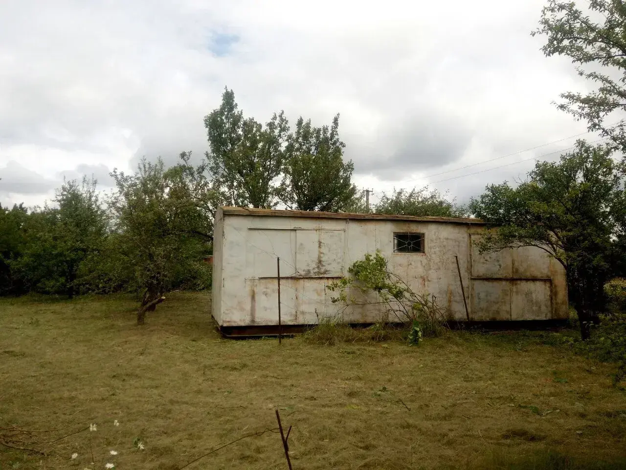 Продаж ділянки з металевим вагончиком.

*Місцезнаходження- с.Глоди
*6 соток
*світло та скважена на ділянці
*знаходиться поряд з Мисом Доброї Надії
 | Приват житло