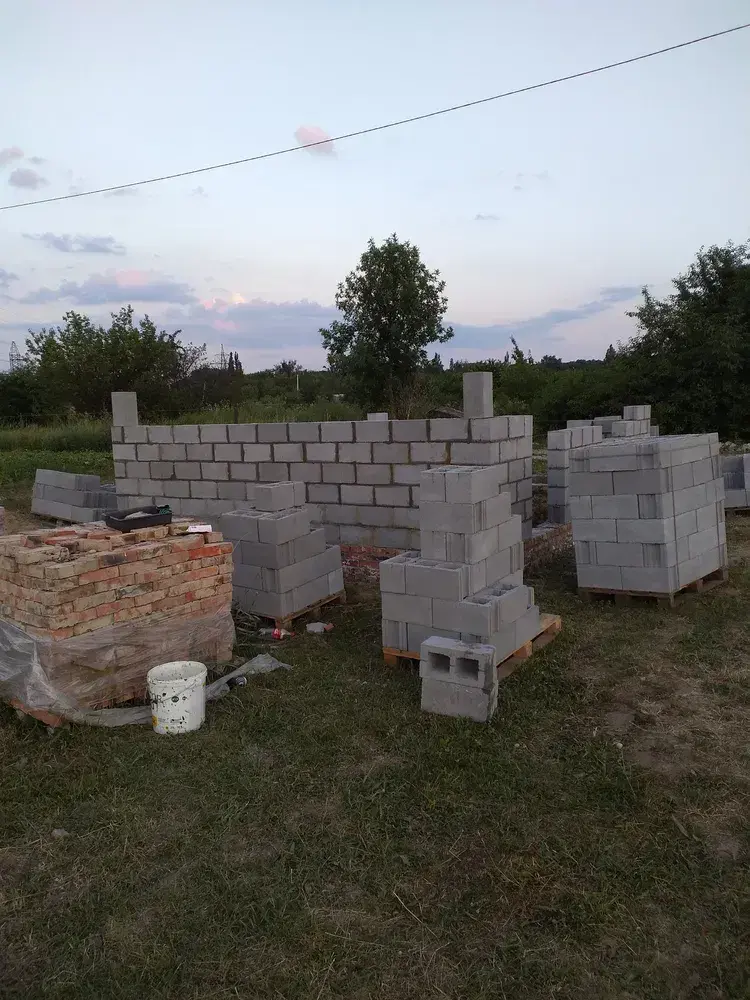 Земельна ділянка 15 соток із будинком та гаражем - Супрунівка | Приват житло