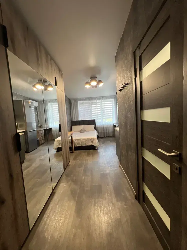 1-кімнатна квартира | Центр | Ремонт + меблі | 18,4 м² | Приват житло