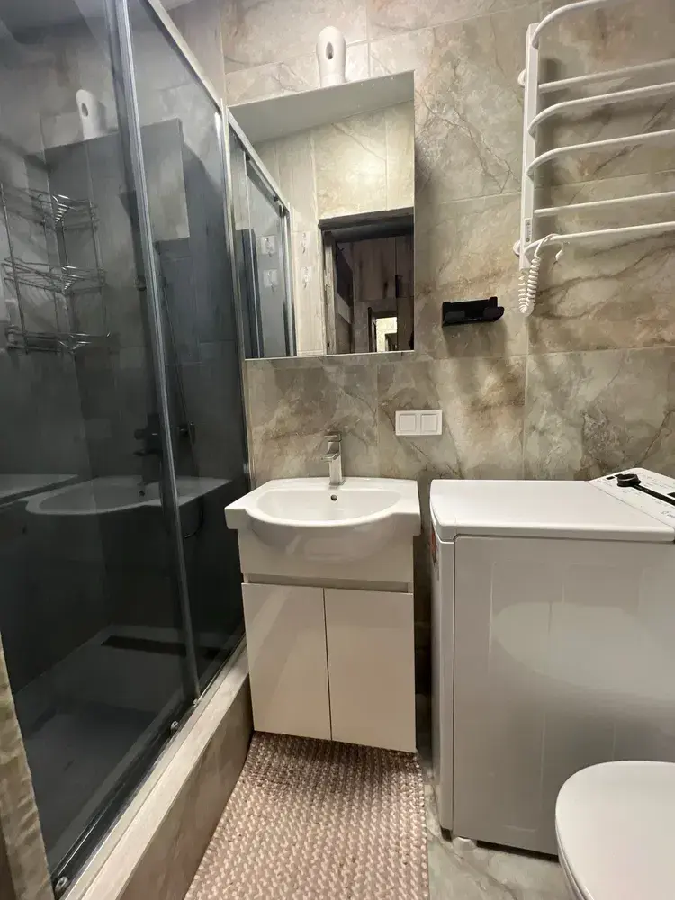 1-кімнатна квартира | Центр | Ремонт + меблі | 18,4 м² | Приват житло