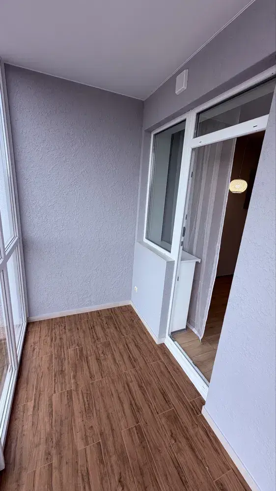 Готова однокімнатна квартира 41 м², ЖК Пелюстковий | Приват житло