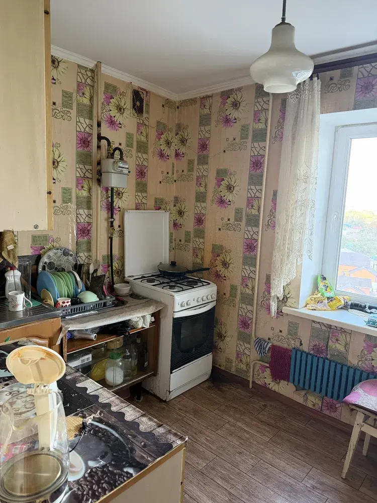 Простора двокімнатна квартира в цегляному будинку | Приват житло