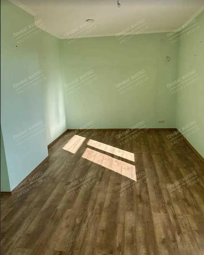 Розкішний двоповерховий цегляний будинок у с. Мильці | Приват житло