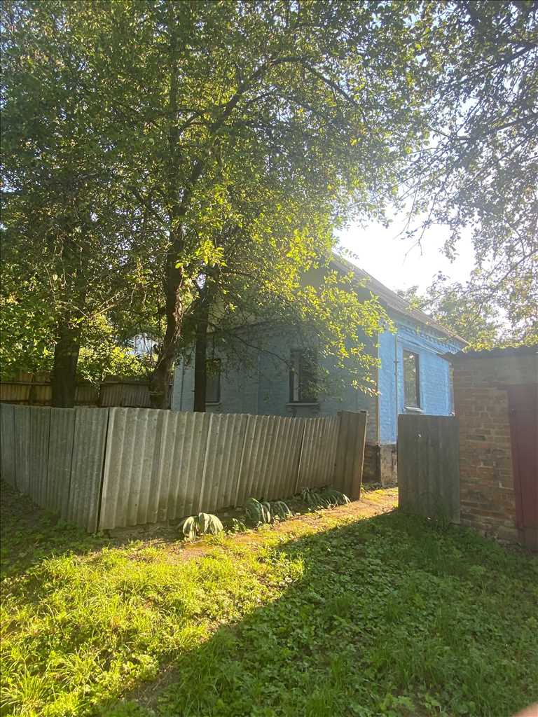 Окремий будинок у районі Очеретянки з окремим двором | Приват житло