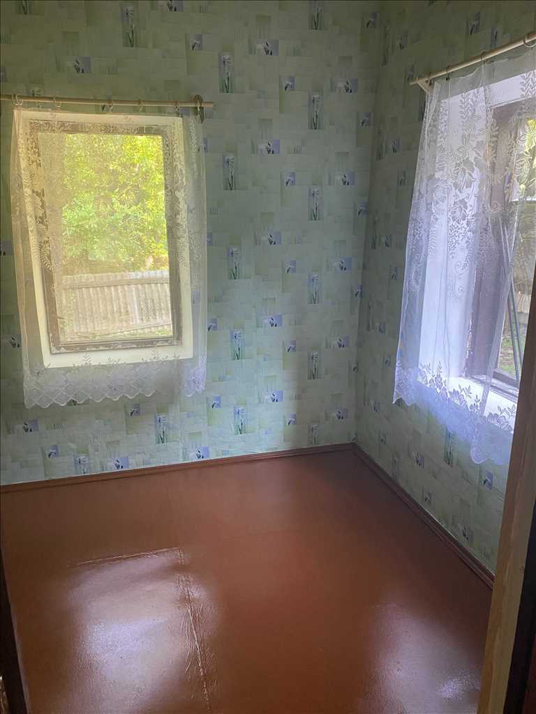 Окремий будинок у районі Очеретянки з окремим двором | Приват житло