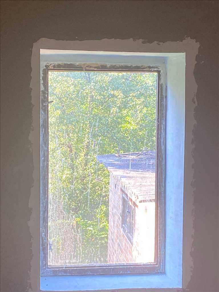 Окремий будинок у районі Очеретянки з окремим двором | Приват житло