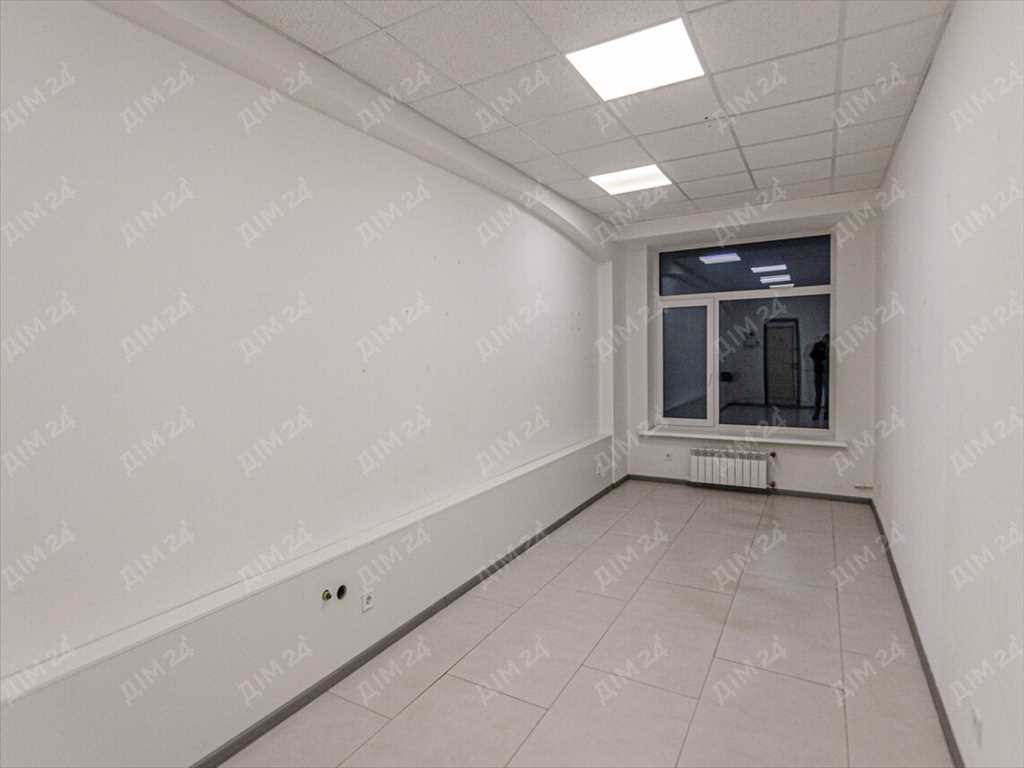 Приміщення з водою в центрі міста | Приват житло