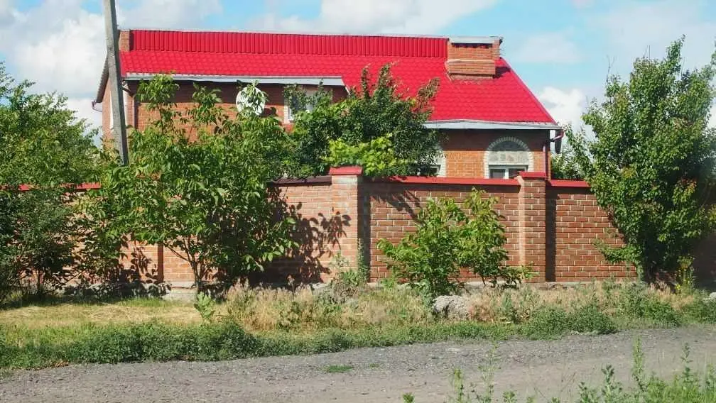 Добротний двоповерховий будинок в Супрунівці. Полтавский р-н | Приват житло