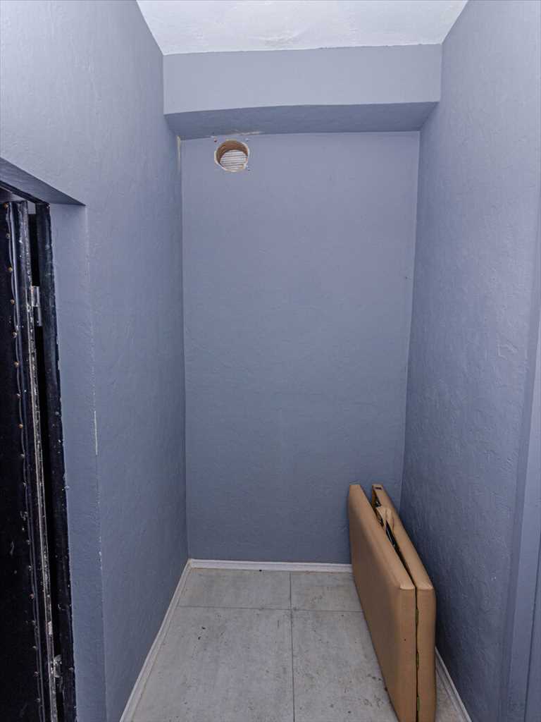 Затишне місце для свого масажного кабінету в центрі! | Приват житло