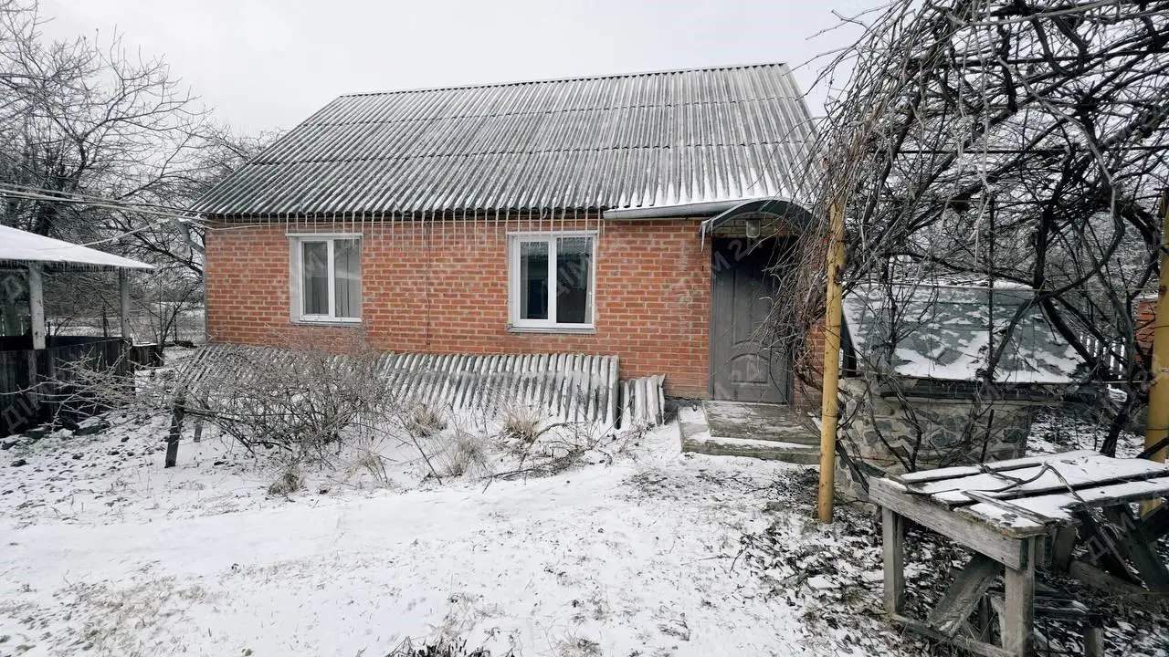 Два житлові будинки за 20 км від м.Полтава, Полтавський район | Приват житло