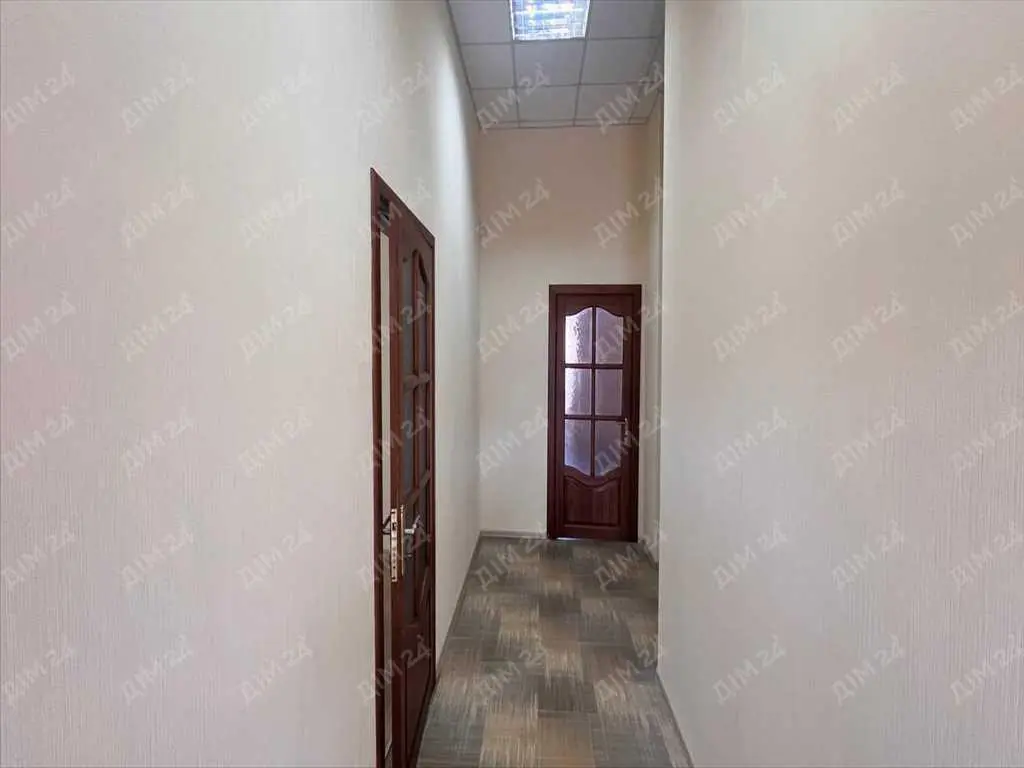 Оренда офісних приміщень в центрі! | Приват житло