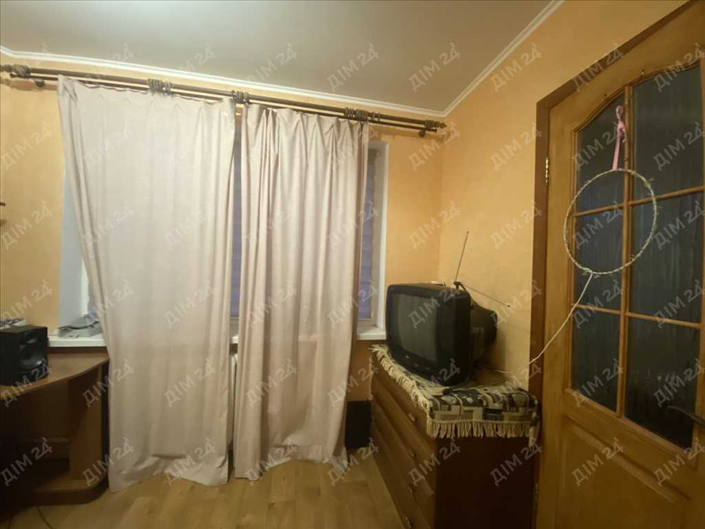 3 кімнатна на Половках на тривалий термін. | Приват житло