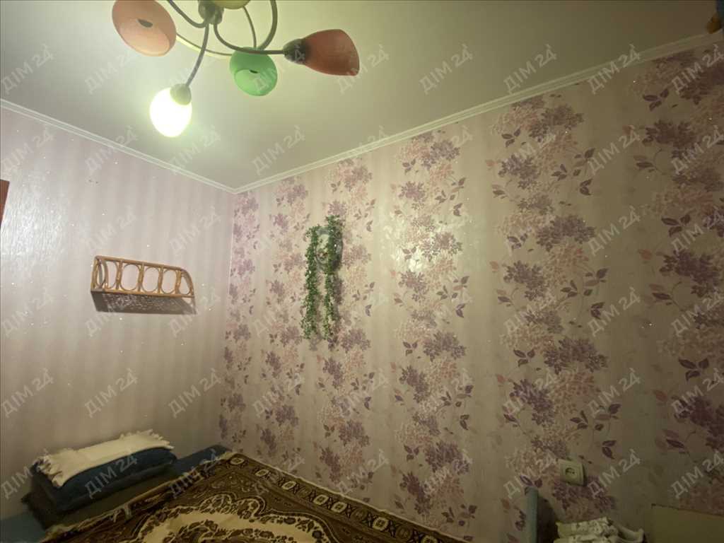 3 кімнатна на Половках на тривалий термін. | Приват житло