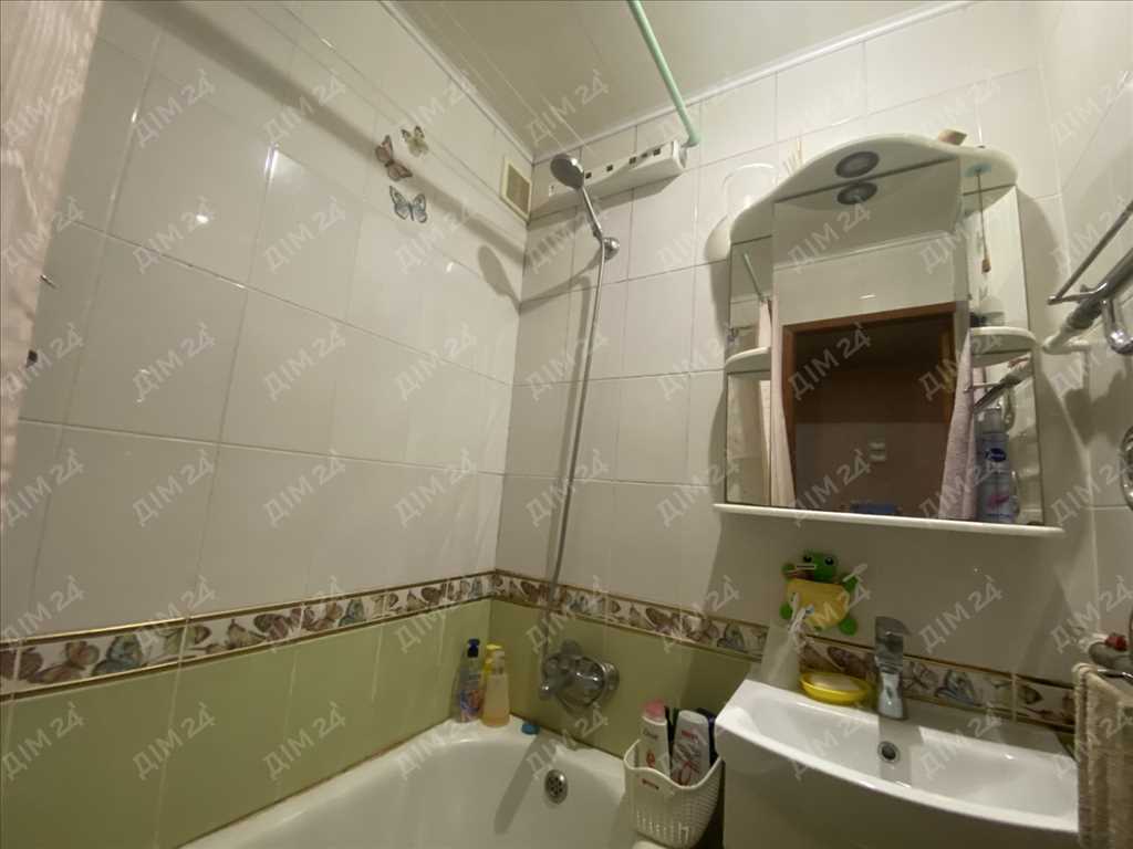 3 кімнатна на Половках на тривалий термін. | Приват житло